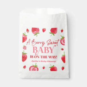Eine Berry Sweet Baby Strawberry Baby Dusche Geschenktütchen
