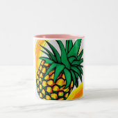 Eine besondere Tasse mit Bildern von Ananas (Mittel)