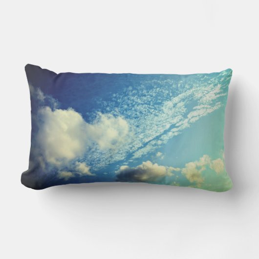 Eine Bewölkung Kissen Für Draußen (Vorderseite)