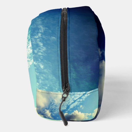 Eine Bewölkung Waschbeutel (Rechts)