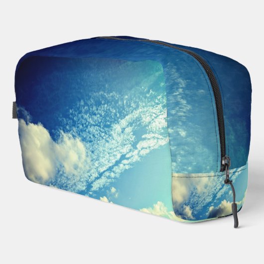 Eine Bewölkung Waschbeutel (Rechte Ecke)