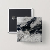 Eine blass graue Asche bläst vom Gipfel Button (Vorne & Hinten)