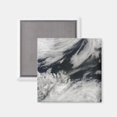 Eine blass graue Asche bläst vom Gipfel Magnet (Vorderseite/Rückseite)