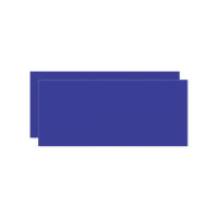 eine blaue Wand mit Uhr