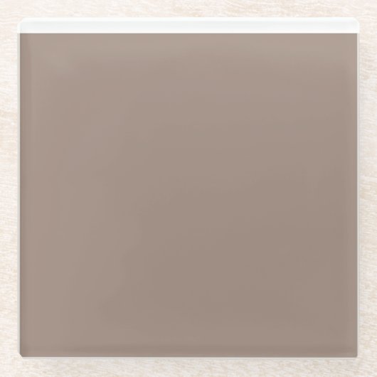 eine braune Mauer mit einer Uhr darauf Glasuntersetzer (Vorderseite)