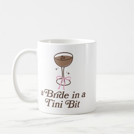 Eine Braut in einem Tini-Bit-Schwanz Bow Coquette Kaffeetasse (Links)