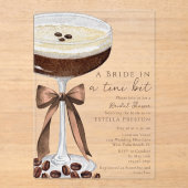 Eine Brille in einem Tini Bit Martini-Brautparty Acryleinladungen (Vorderseite)