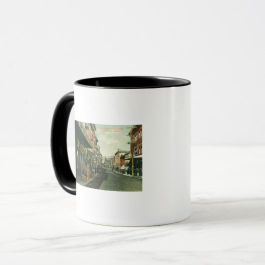 Eine Chinatown Street-Szene Tasse (Vorderseite Links)