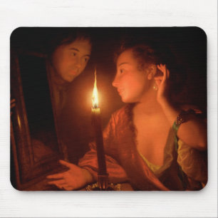 Eine Dame Admiring An Earring durch Kerzenlicht Mousepad