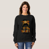 Eine dankbare Mama unordentlicher Dutt Leopard Her Sweatshirt (Vorne ganz)