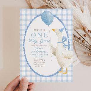 Eine dumme Gans zum 1. Geburtstag: Blaues Gingham Einladung