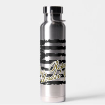 Eine Durchstechflasche mit Kupfer