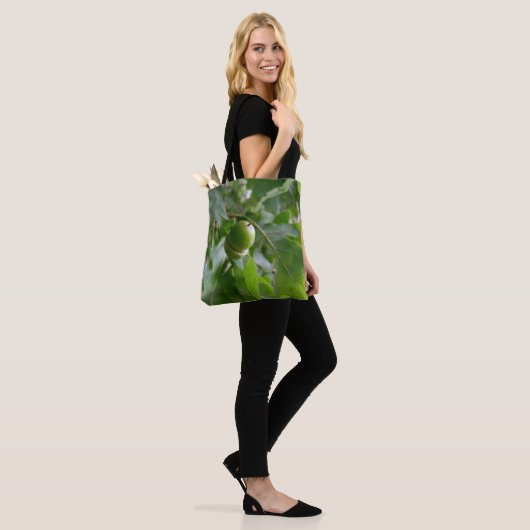 eine Eichenfrucht Tasche (Am Model)