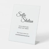 Eine einfache Schwarz-Weiß-Kalligrafie-Selfie-Stat Sockelschild (Vorderseite)