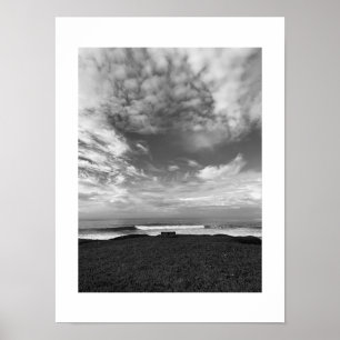 Eine einzige Bank Schwarz-Weiß-Fotografie Poster