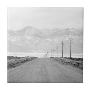 Eine einzige Straße und Power-Linien   San Juan Fliese