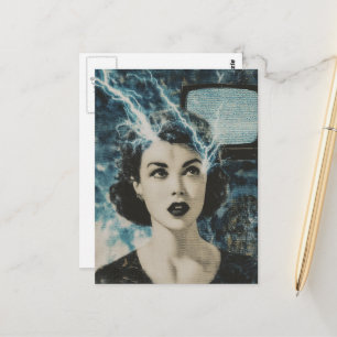 Eine elektrisierende Retrocollage einer Frau Postkarte