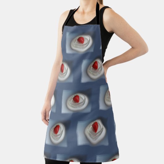 Eine Erdbeere in einer Tasse Schürze (InSitu)