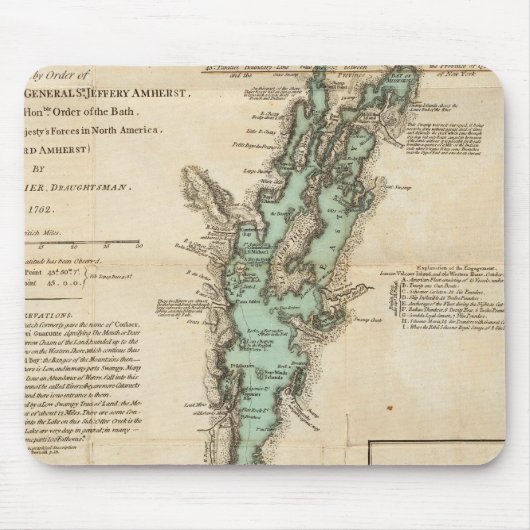 Eine Erhebung über den Champlain-See Mousepad (Vorne)