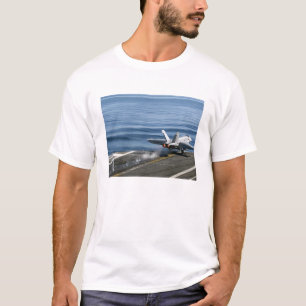 Eine F/A-18E Superhornisse T-Shirt