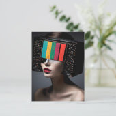 Eine farbige TV-Leiterin Postkarte (Stehend Vorderseite)