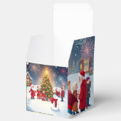 Eine Feier in Rot-Schrift: Weihnachten und N Geschenkschachtel (Geöffnet)