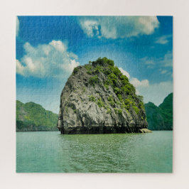 Eine felsige Insel in Ha Long Bay Vietnam Puzzle