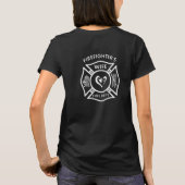 Eine Feuerwehr Ehefrau Malteser Herz T-Shirt (Rückseite)