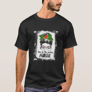 Eine Frau im Melon Auntie Leopard Wassermelon T-Shirt