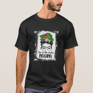 Eine Frau in der Melon Mama Leopard Wassermelone M T-Shirt