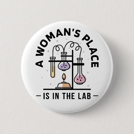 Eine Frau ist im Labrador - Wissenschaftlerin Button (Vorderseite)