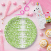 Eine Frau mit einem grauen Pullover und einer Bril Pappteller (Party)