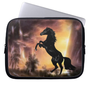 Eine friesische Stallionspferdeerrichtung Laptopschutzhülle