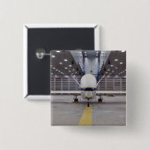 Eine Frontansicht auf ein unbemanntes Flugzeug von Button (Vorne & Hinten)