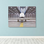 Eine Frontansicht auf ein unbemanntes Flugzeug von Leinwanddruck (Insitu (Holzboden))