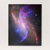 Eine galaktische Lichtshow in Spiralgalaxie Ngc 42 Puzzle (Vertikal)