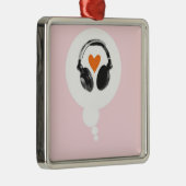 Eine Gedankenblase mit einem Herzen und Kopfhörern Silbernes Ornament (Rechts)