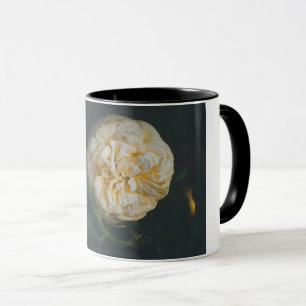 Eine gelbe Rose Tasse