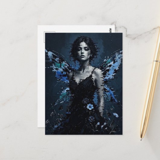 Eine Glitch-Fee mit blauen Blumen Postkarte (Vorderseite/Rückseite Beispiel)