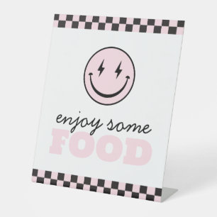 Eine glückliche Babe Pink Smile Face Food Station Sockelschild