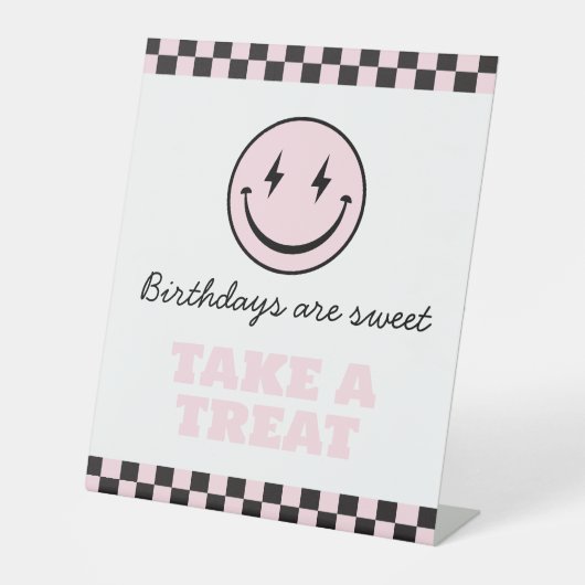 Eine glückliche Babe Pink Smile Face Nehmen Sie ei Sockelschild (Vorderseite)