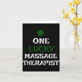 Eine glückliche Massagetherapeutin St. Patricksday Karte (Gelbe Blume)