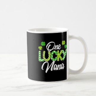Eine glückliche Nana Shamrock irische Nana St. Pat Kaffeetasse
