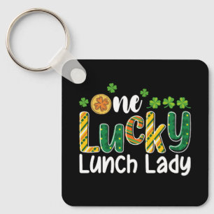 Eine glückliche Schulköchin am St. Patrick's Day Schlüsselanhänger