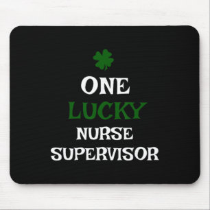 Eine glückliche Stationsleitung St. Patrick's Day  Mousepad