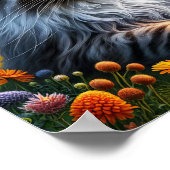 Eine großartige Coon Cat Ruhe in einer ruhigen Lan Poster (Ecke)