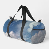 Eine große, zerbrochene Wolke Duffle Bag (Rechte Ecke)