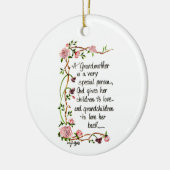 Eine Großmutter ist ein Text von Sonderperson, der Keramik Ornament (Links)