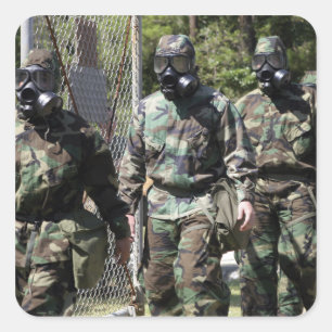 Eine Gruppe von Solar Challenge-Teilnehmern Quadratischer Aufkleber