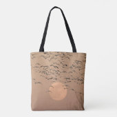 Eine Gruppe von Zugschneegänsen Tasche (Rückseite)